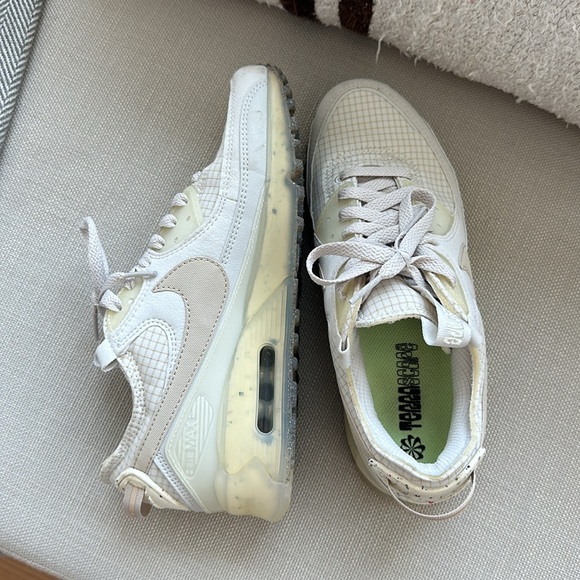 Nike - Air Max Terrascape 90 ripstop, felt and mesh sneaker - Beige - WMS 8.5 - Picture 7 of 10